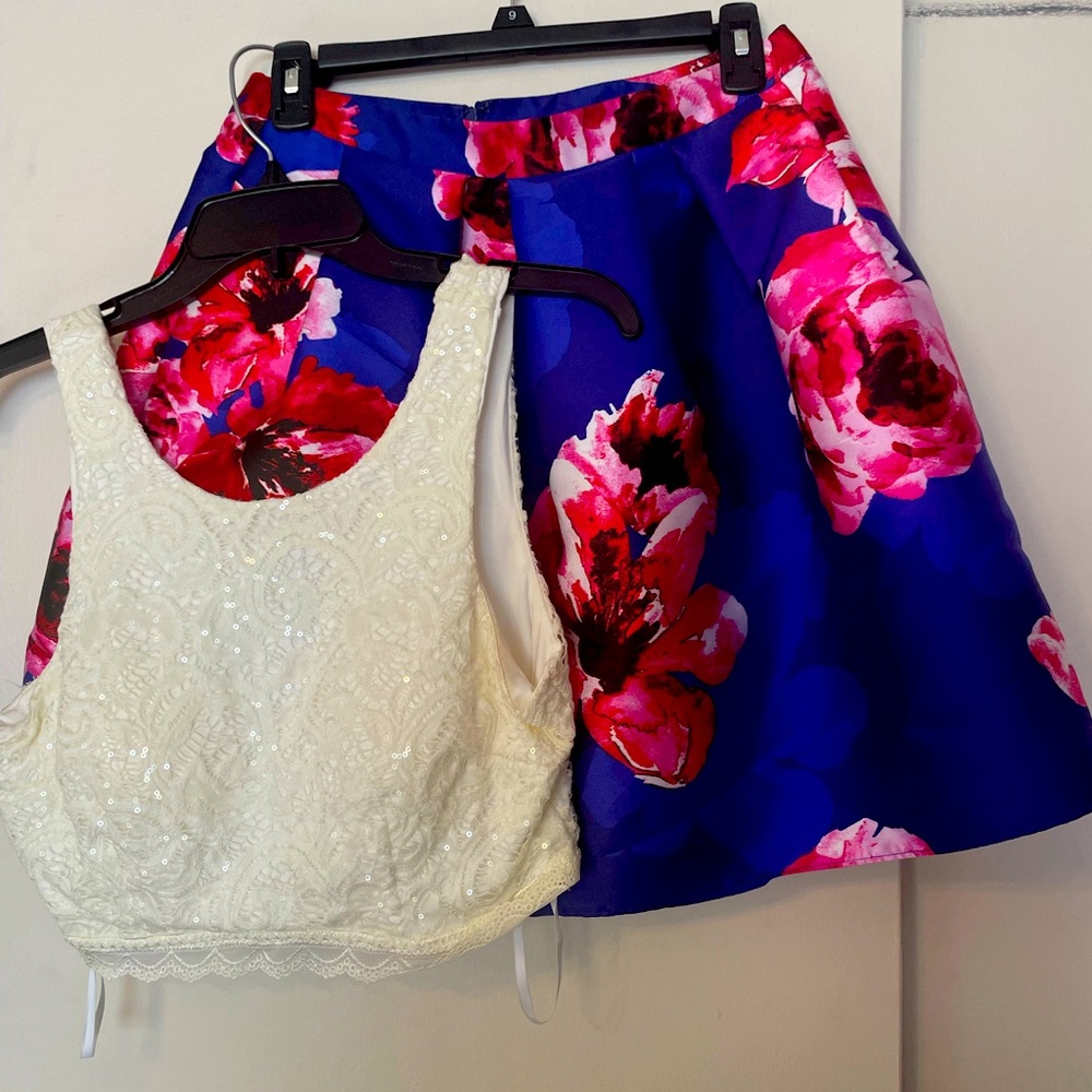 Two piece formal dress from Dillard’s. Only worn once.